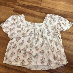 LUCKY BRAND | Soft Flowly Floral White Women's Top| Short Sleeves | Square Neck